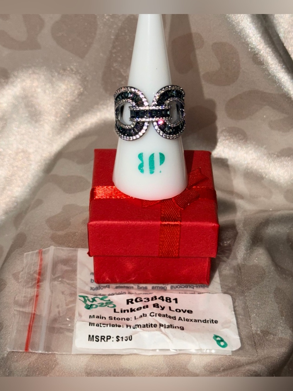 BOMB PARTY | “Linked By Love” Ring - June 2026 Birthday Collection